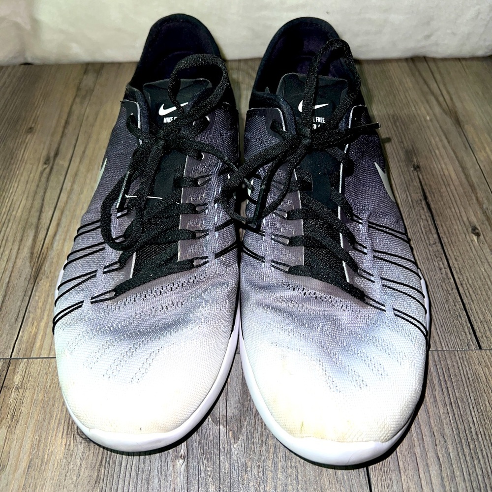 Women’s NIKE FREE TR 6 PRT Trainers 845834-001 Black/White ombré Size US 8
